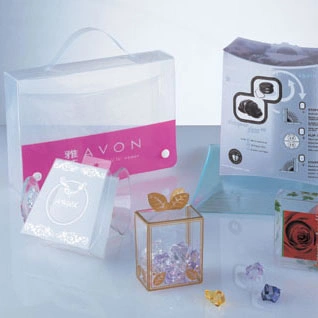 Commerce de gros personnalisé transparent pliant PVC Pet PP emballage cadeau en plastique utilisé dans les cosmétiques parfum vin chat nourriture pour chien bijoux jouets culottes sous-vêtements boîtes d'emballage